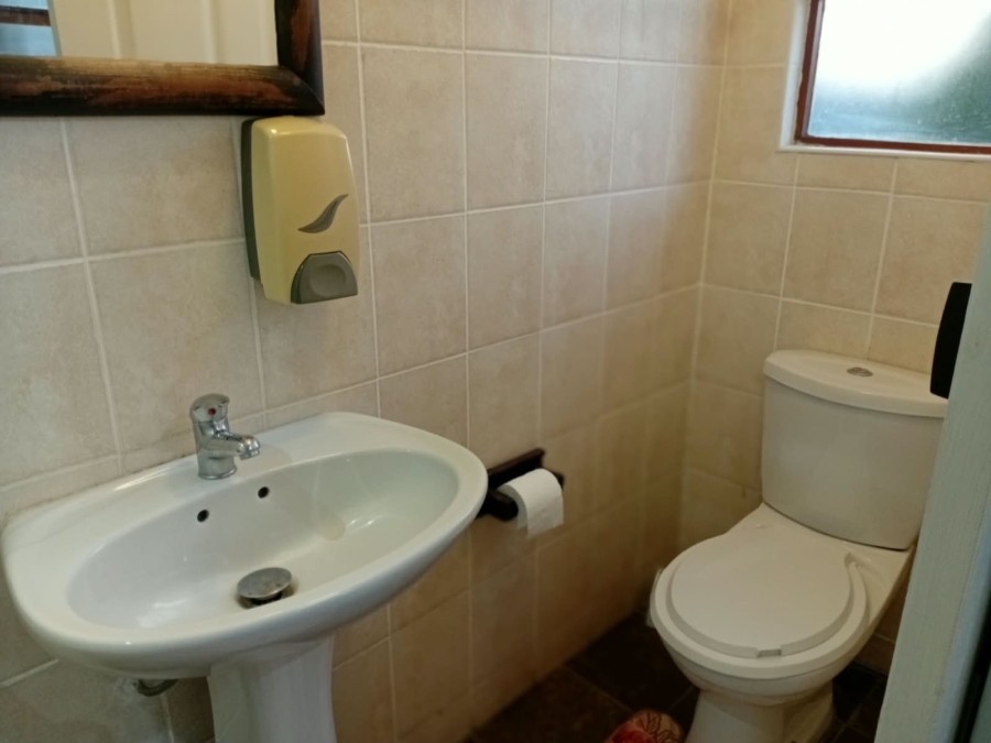 To Let 1 Bedroom Property for Rent in Gonubie North Eastern Cape
